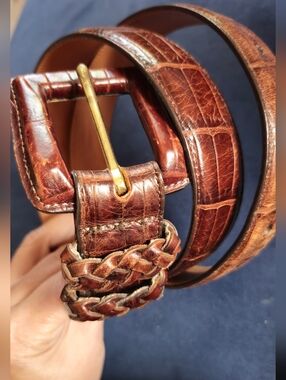 Vintage Brighton Brown Croc-Texture Leather Belt with Brass Buckle